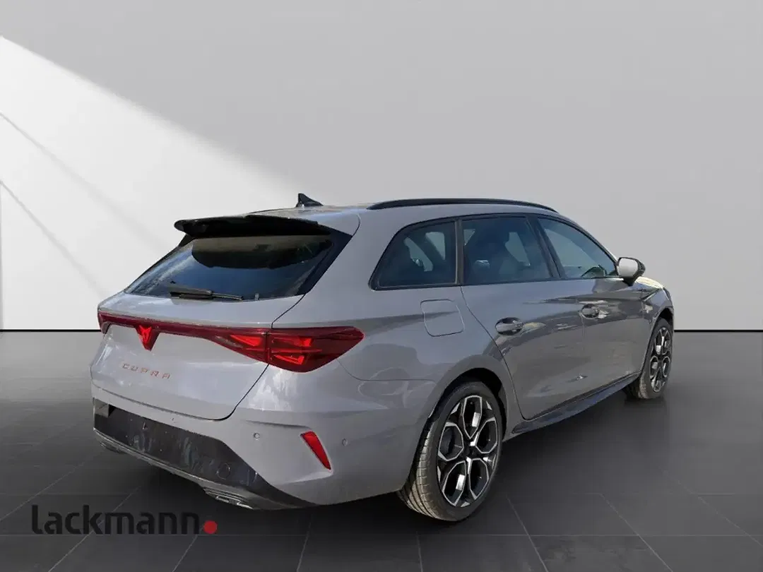 CUPRA Leon - Thumbnail 4