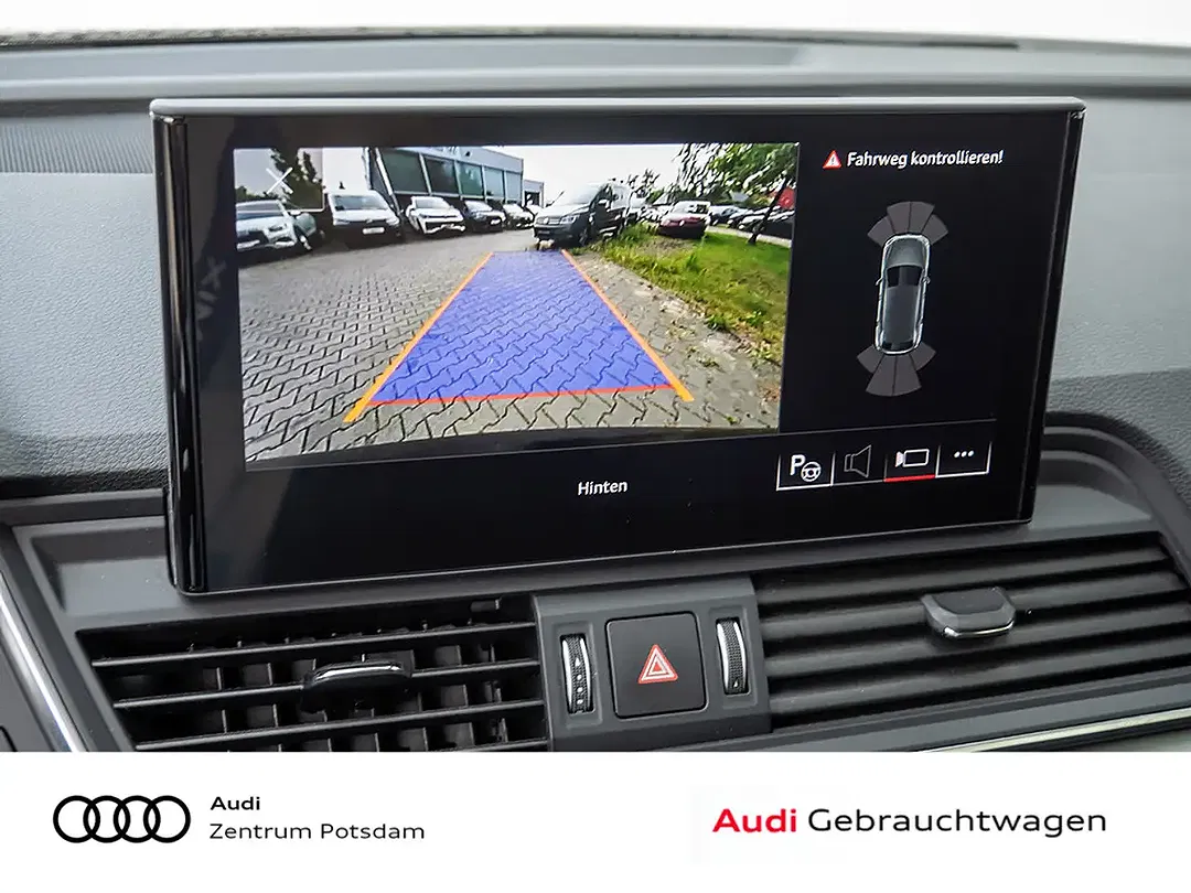 Audi Q5 - Thumbnail 11