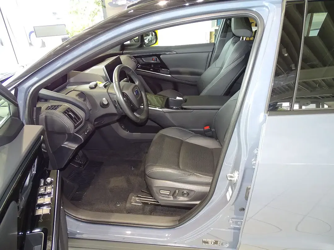 Subaru Solterra - Thumbnail 10