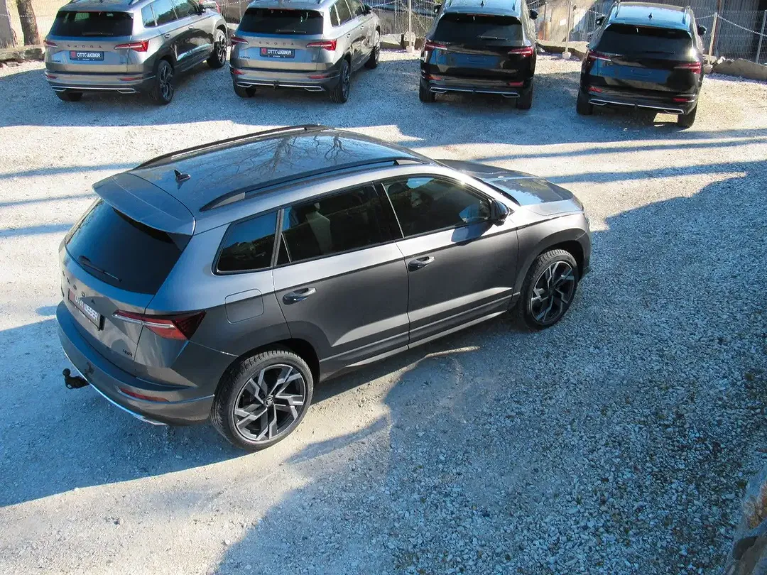 Skoda Karoq - Thumbnail 6