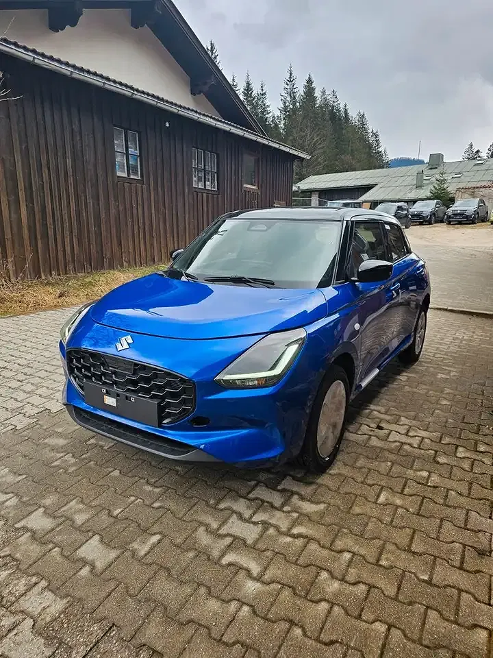 Suzuki Swift - Thumbnail 5
