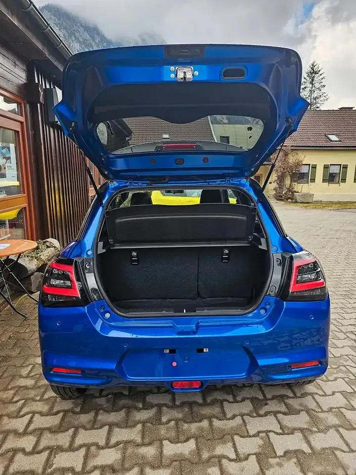 Suzuki Swift - Thumbnail 6