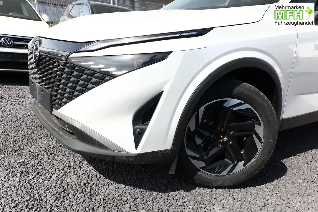Nissan Qashqai - Thumbnail 4