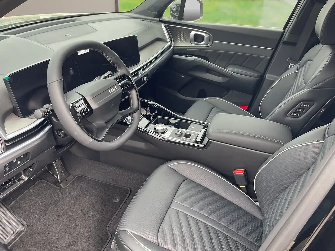 Kia Sorento - Thumbnail 9