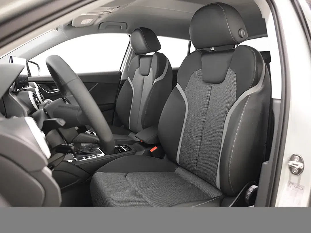 Audi Q2 - Thumbnail 11