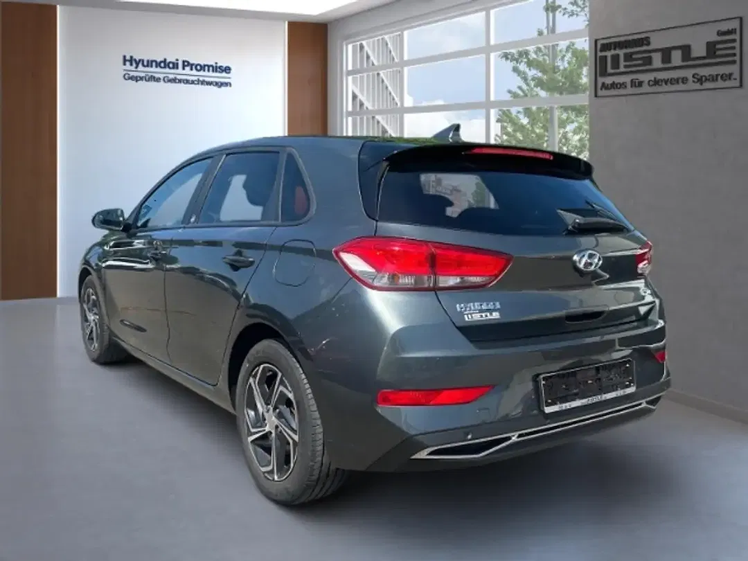 Hyundai i30 - Thumbnail 4