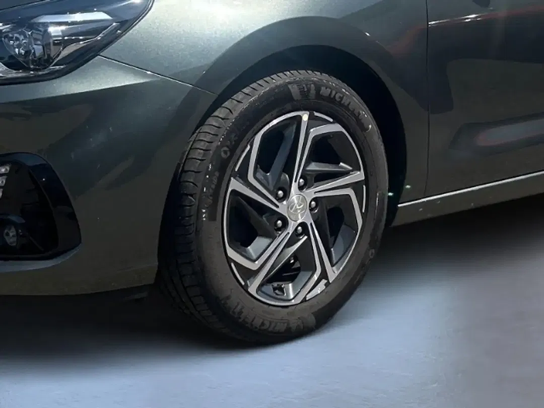 Hyundai i30 - Thumbnail 6