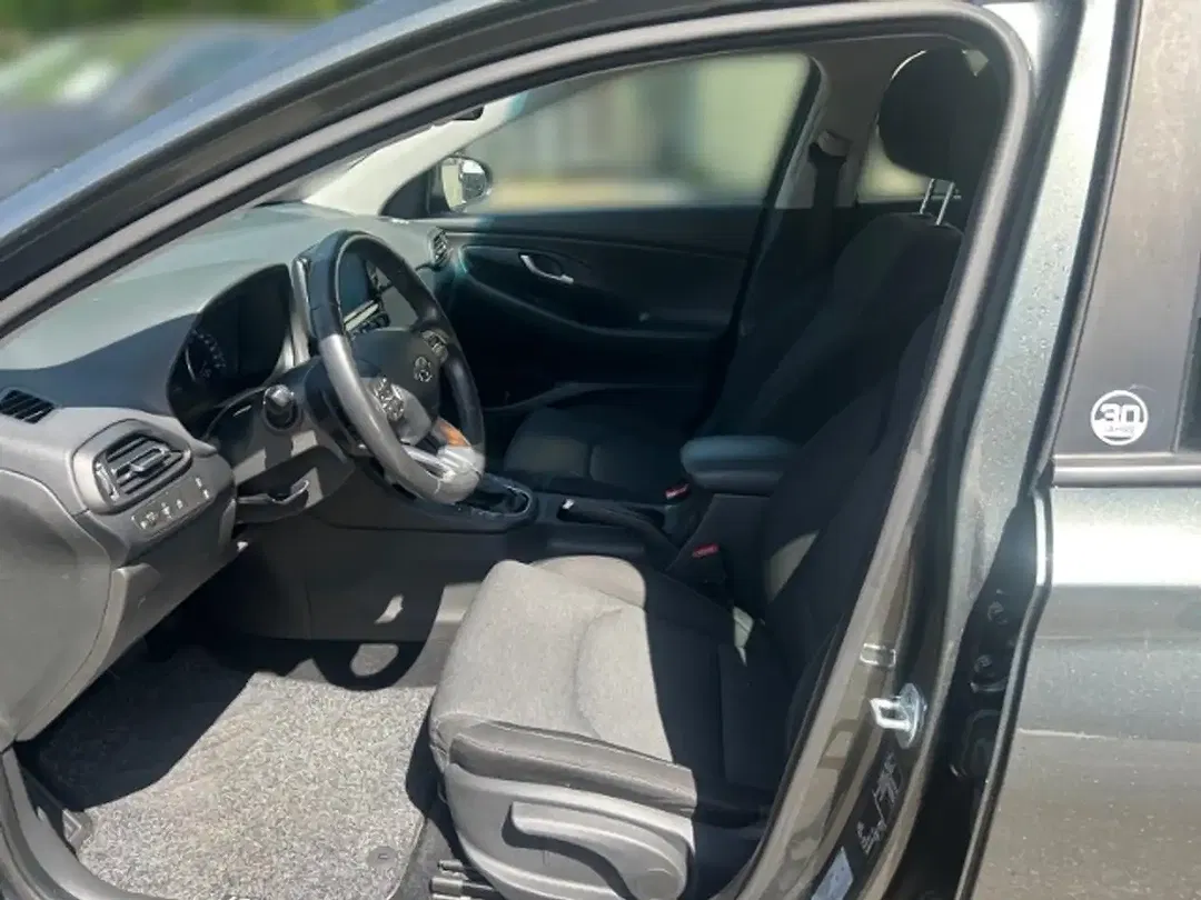 Hyundai i30 - Thumbnail 7