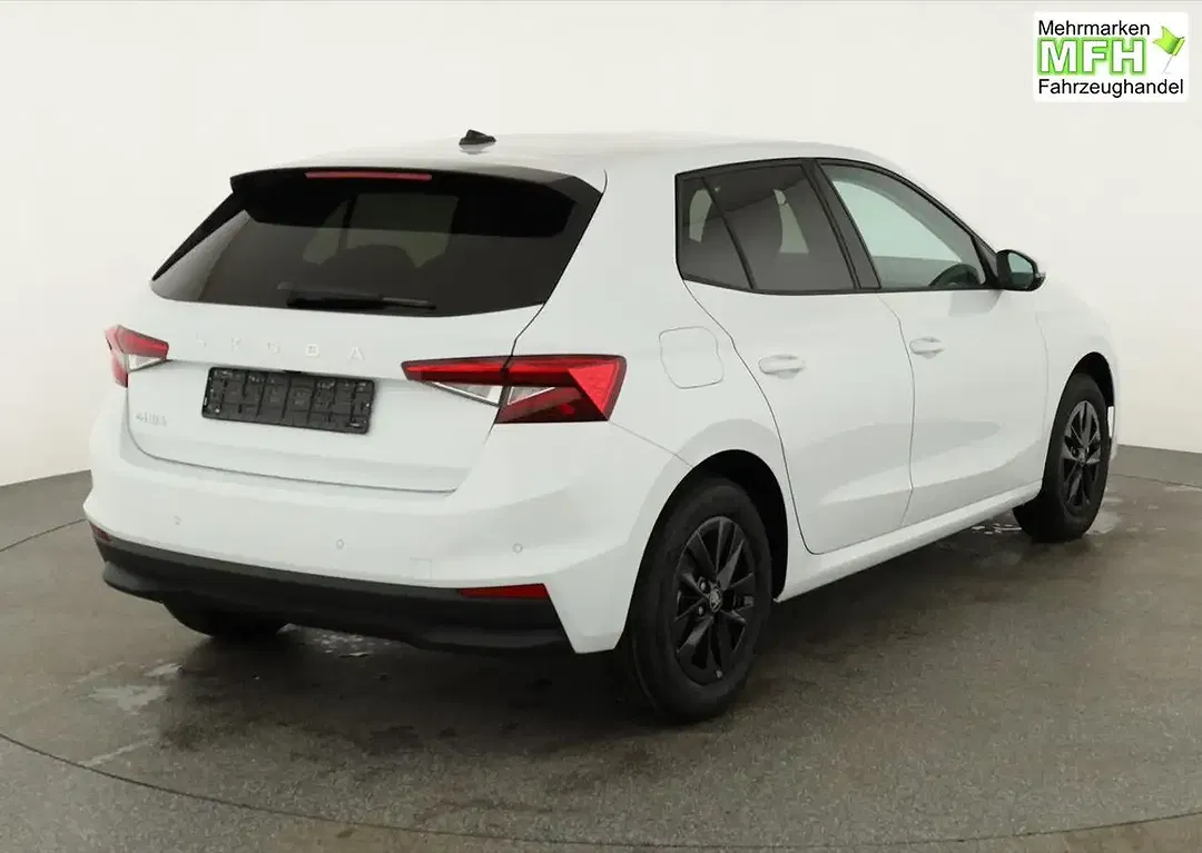 Skoda Fabia - Thumbnail 2