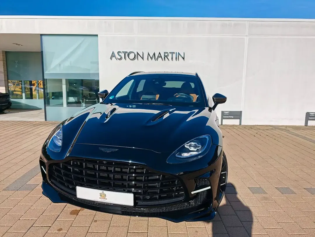 Aston Martin DBX 707 4.0 V8