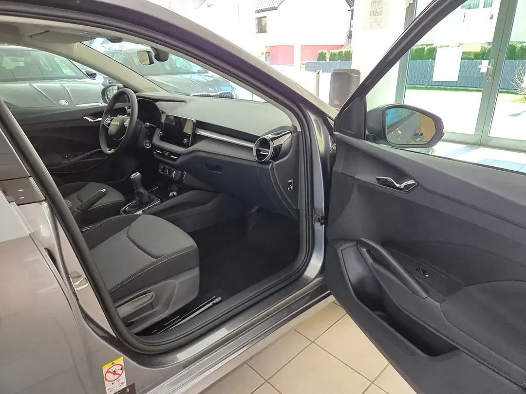 Skoda Fabia - Thumbnail 3