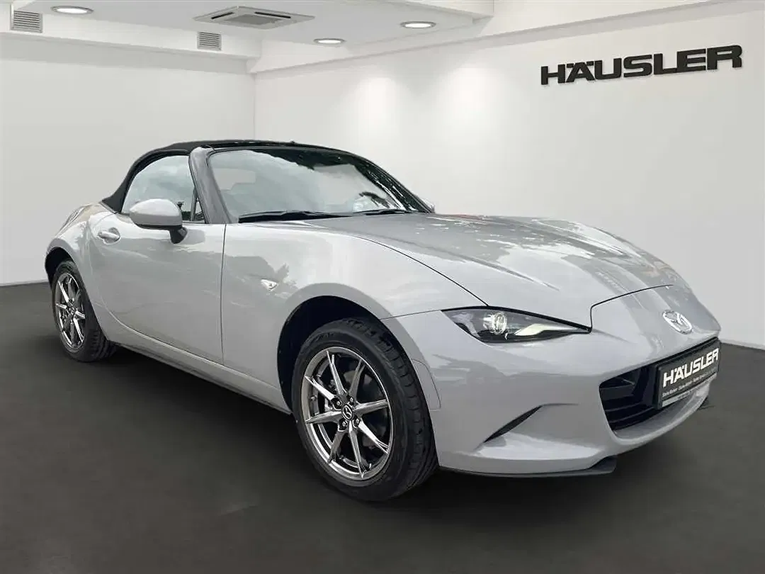 Mazda MX-5 - Thumbnail 2