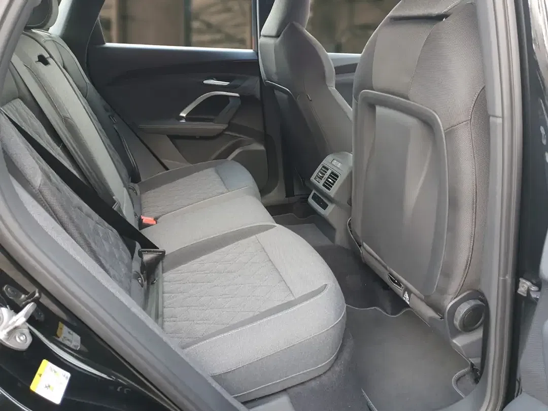 Audi Q5 - Thumbnail 10