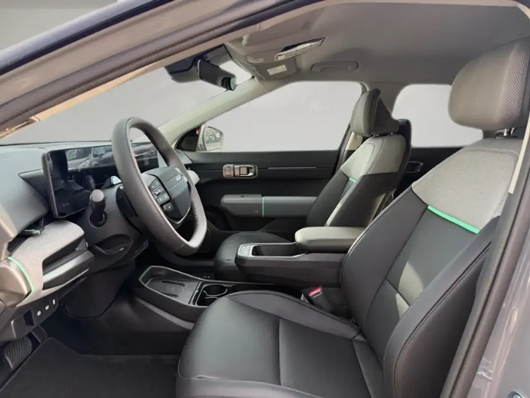 Kia EV4 - Thumbnail 6