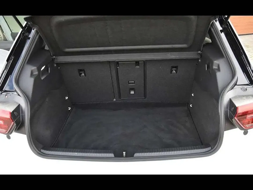 Volkswagen ID.3 - Thumbnail 11