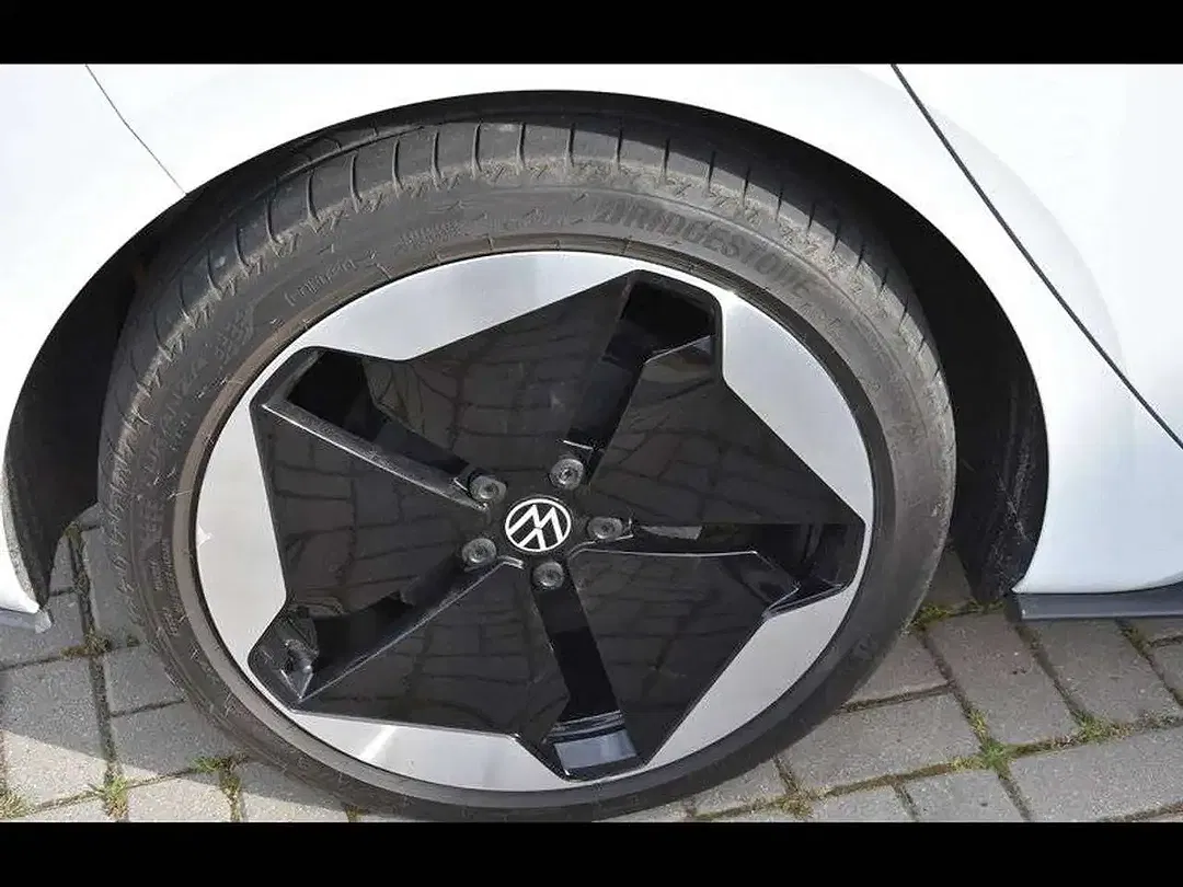 Volkswagen ID.3 - Thumbnail 13