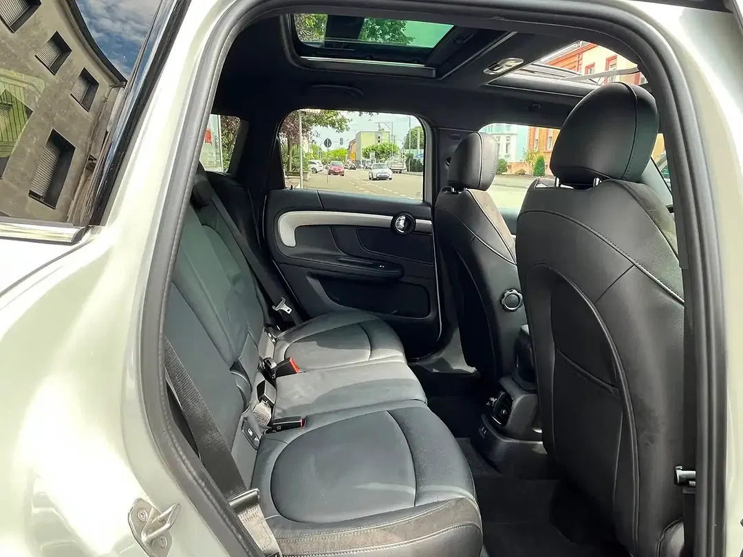 MINI Cooper Countryman - Thumbnail 15