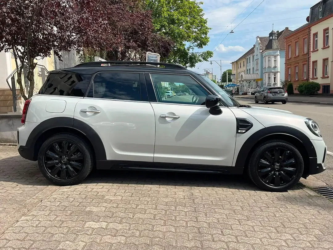 MINI Cooper Countryman - Thumbnail 7