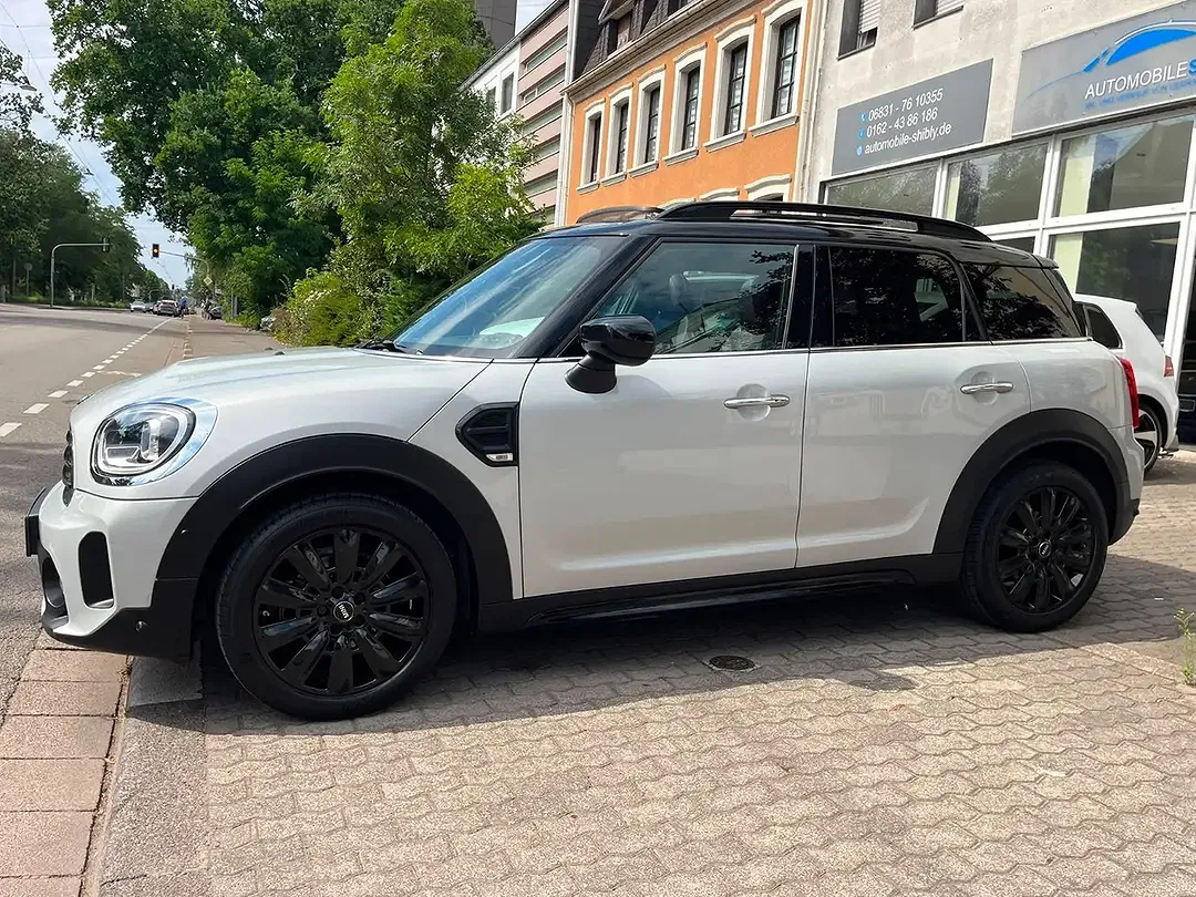 MINI Cooper Countryman - Thumbnail 8