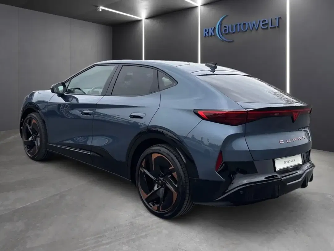 CUPRA Tavascan - Thumbnail 5
