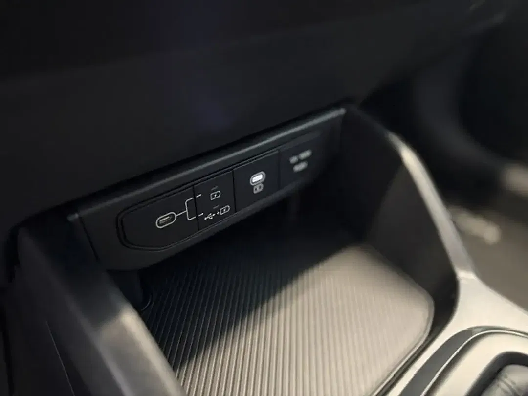 Kia K4 - Thumbnail 10