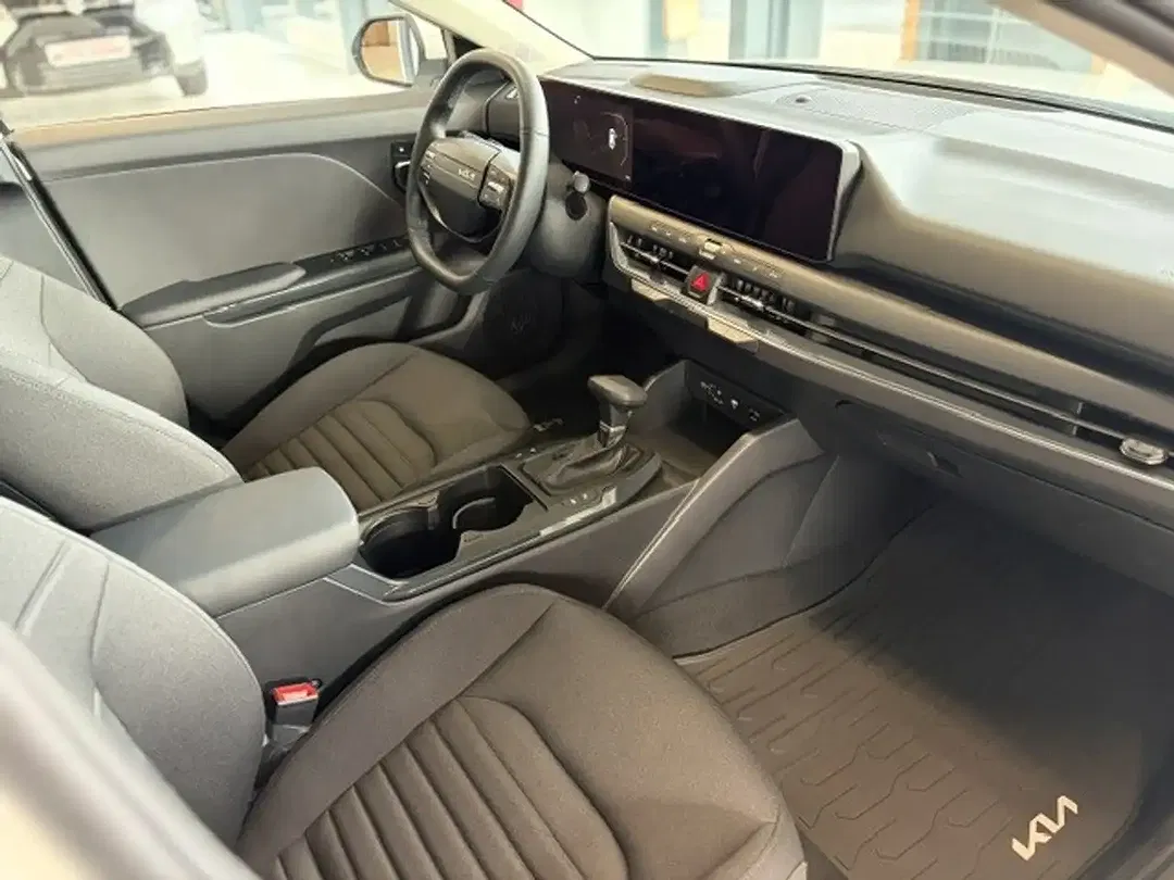 Kia K4 - Thumbnail 12