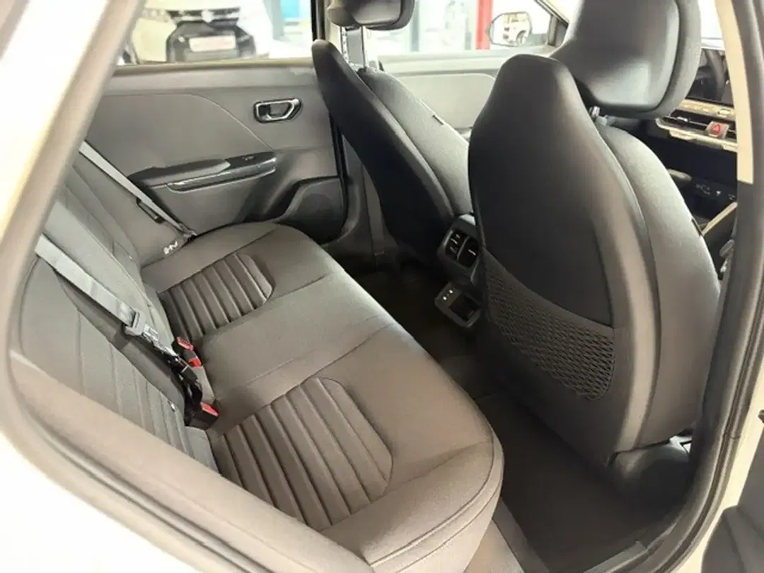 Kia K4 - Thumbnail 6