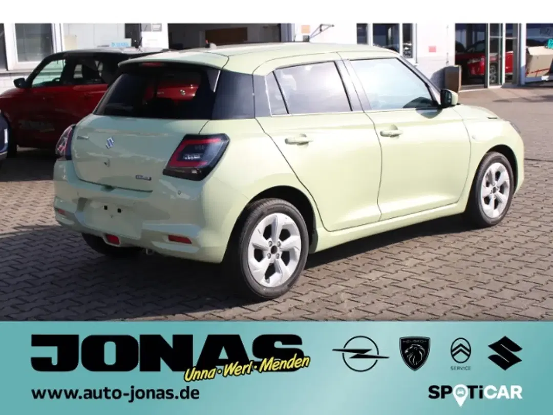 Suzuki Swift - Thumbnail 6