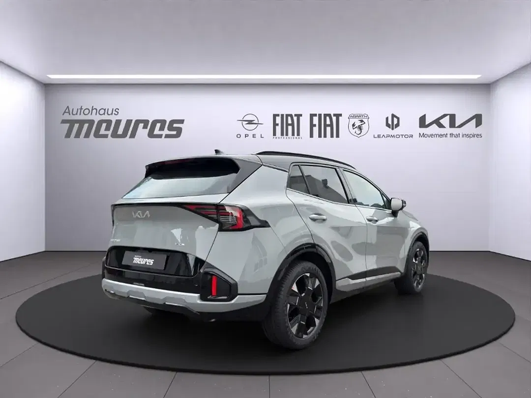 Kia Sportage - Thumbnail 4