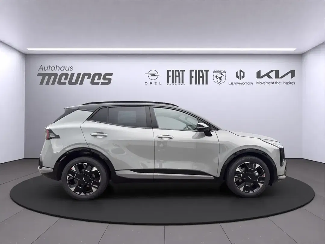 Kia Sportage - Thumbnail 5
