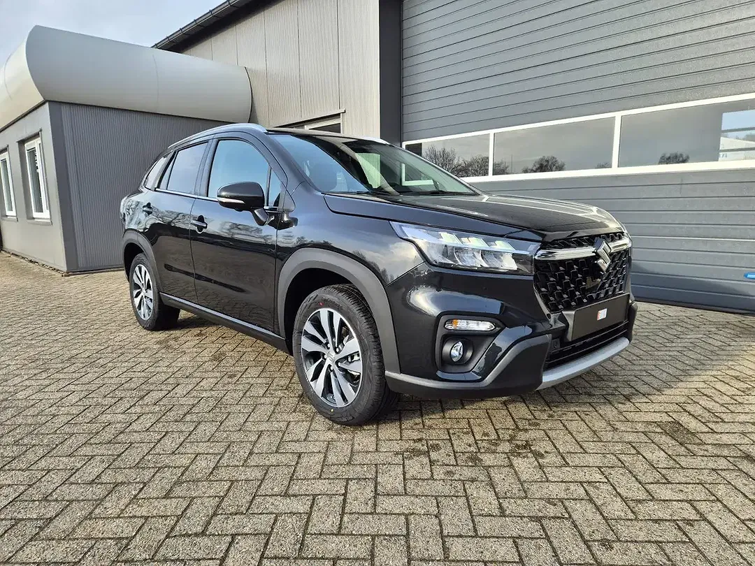 Suzuki S-Cross - Thumbnail 7