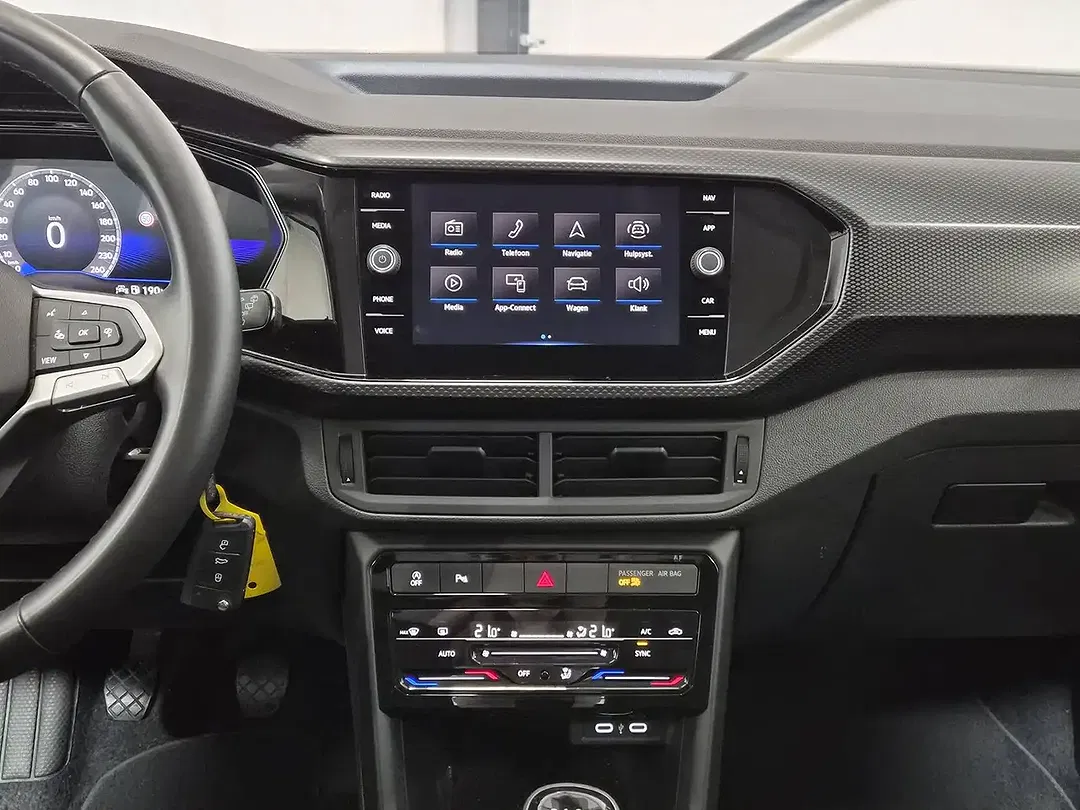 Volkswagen T-Cross - Thumbnail 14