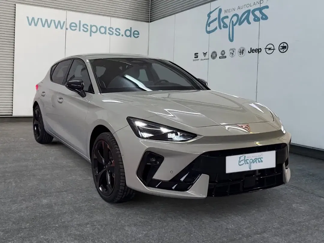 CUPRA Leon - Thumbnail 3