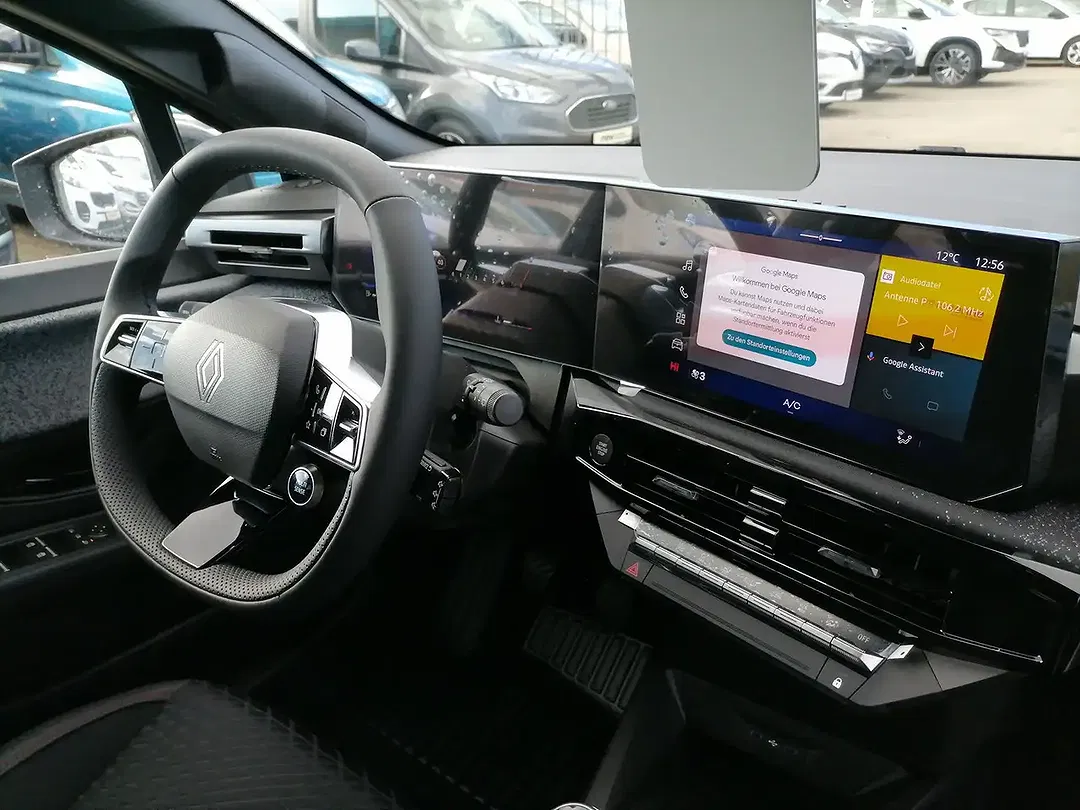 Renault Clio - Thumbnail 15
