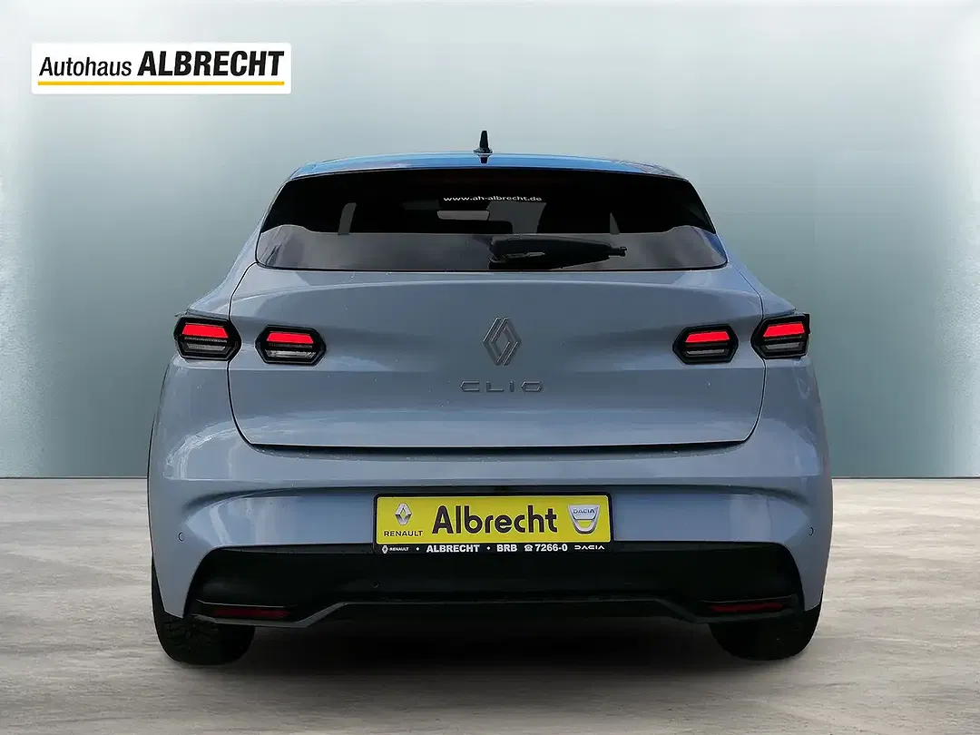 Renault Clio - Thumbnail 4