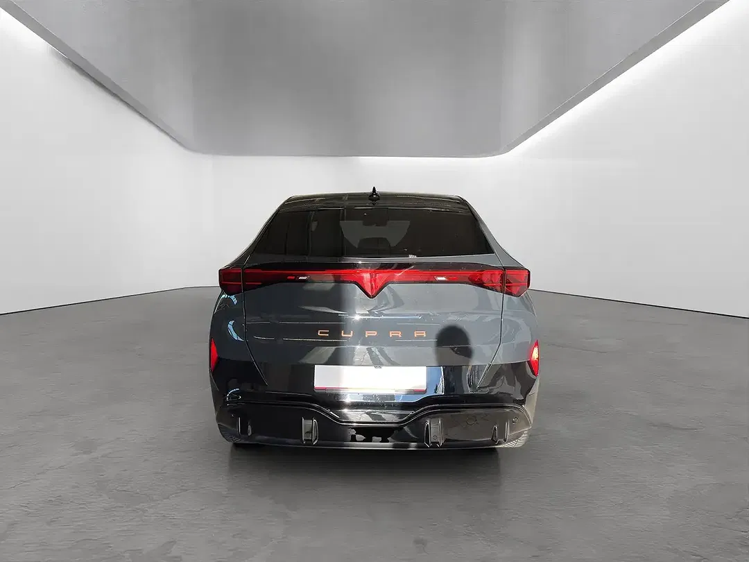 CUPRA Tavascan - Thumbnail 8