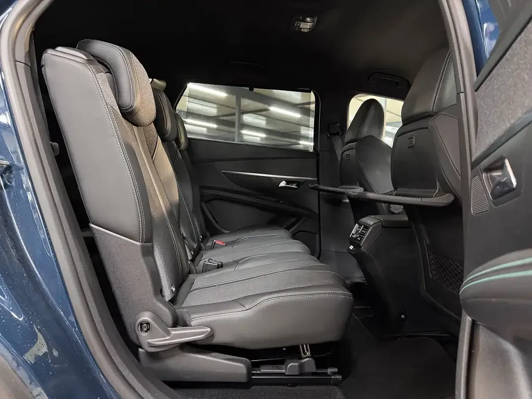 Peugeot 5008 - Thumbnail 7
