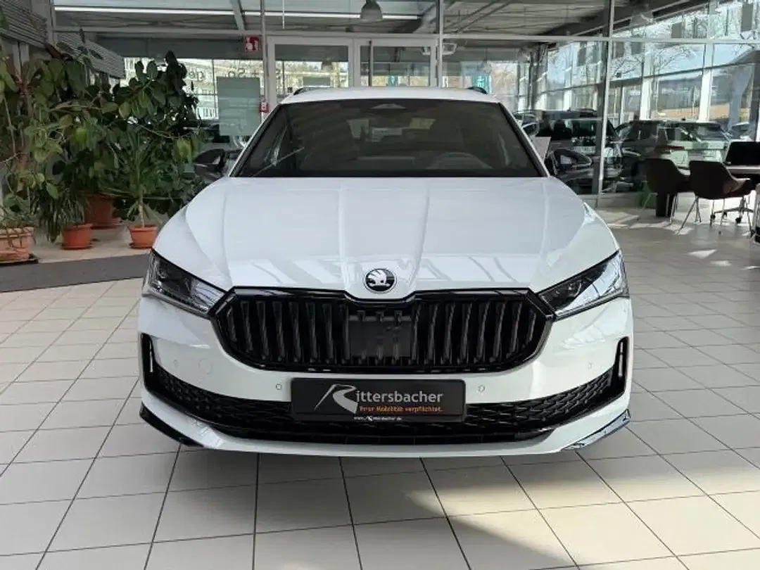 Skoda Superb - Thumbnail 3