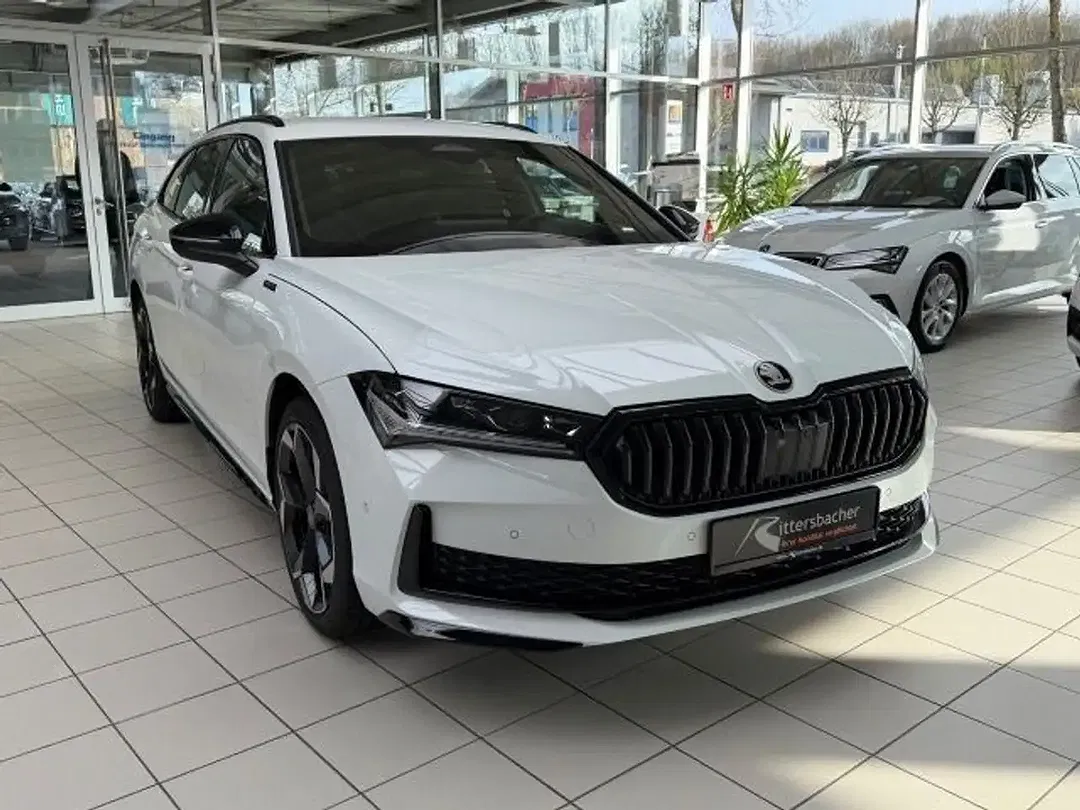 Skoda Superb - Thumbnail 8