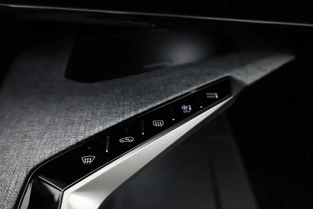 Peugeot 3008 - Thumbnail 13