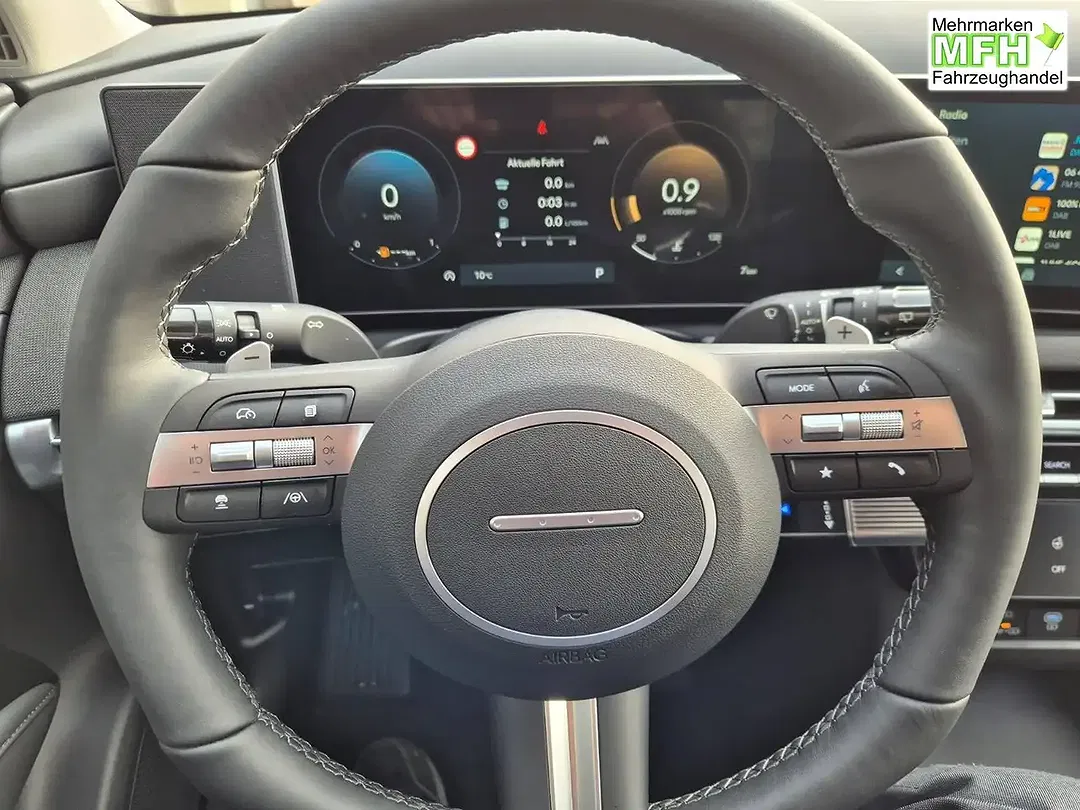 Hyundai TUCSON - Thumbnail 13