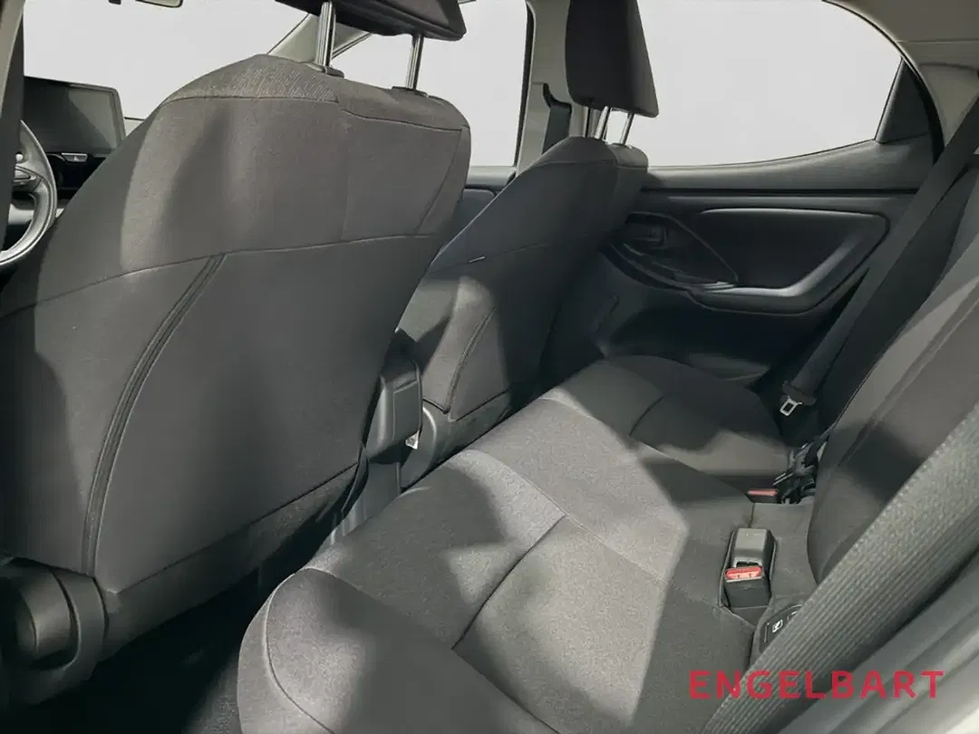 Mazda 2 - Thumbnail 11