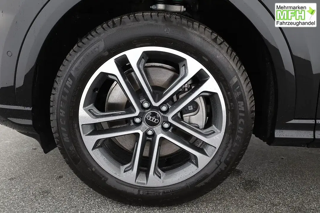 Audi Q5 - Thumbnail 14