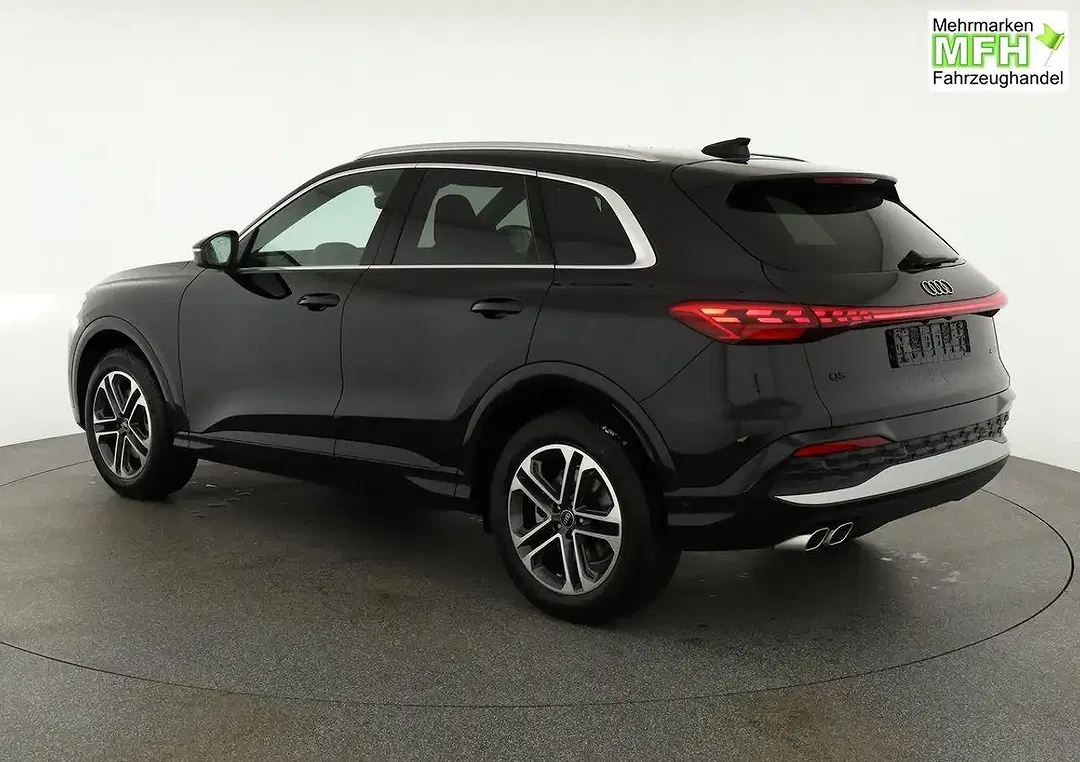 Audi Q5 - Thumbnail 3
