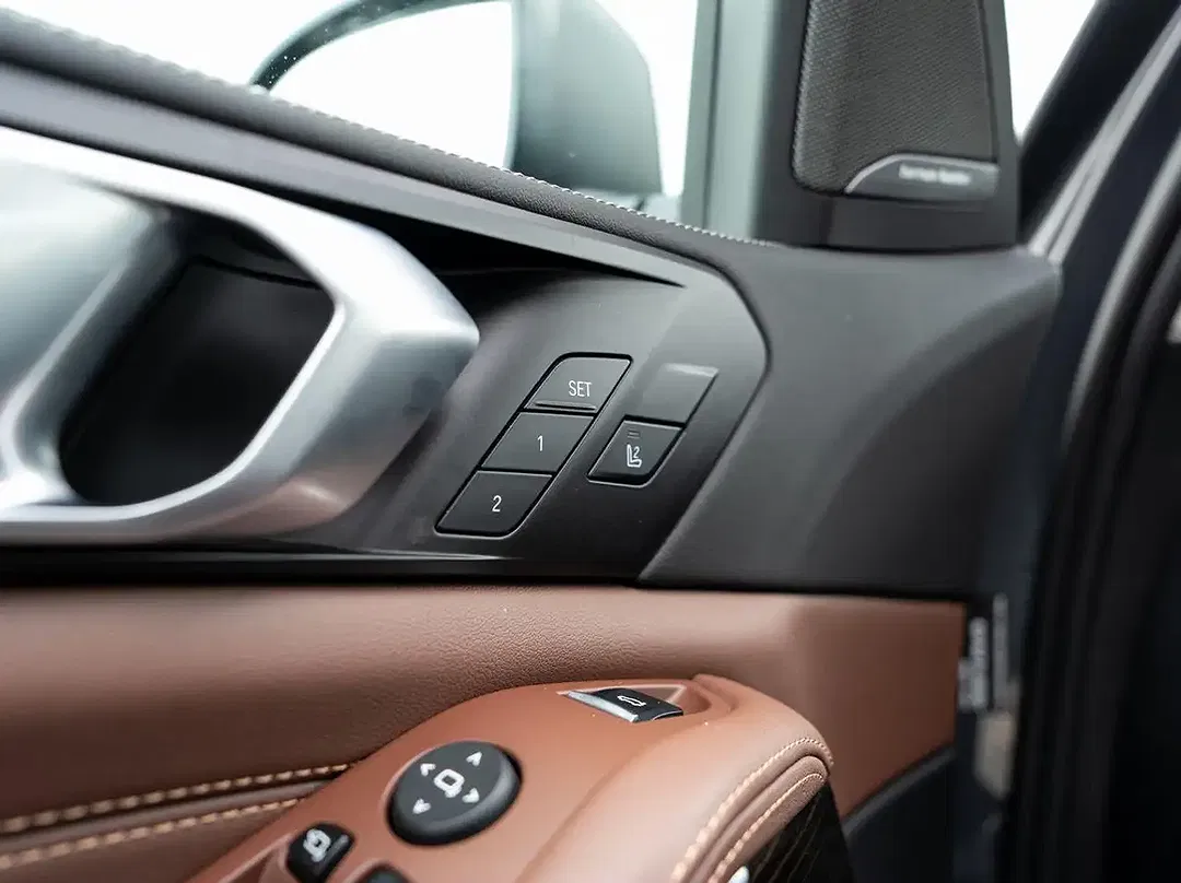 BMW X5 - Thumbnail 11