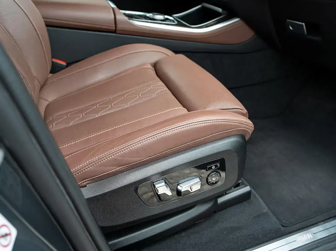BMW X5 - Thumbnail 14