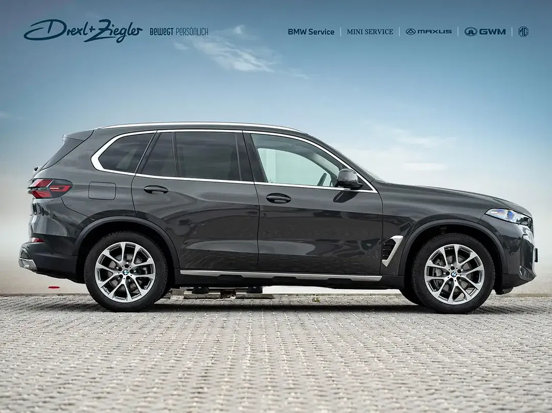 BMW X5 - Thumbnail 2