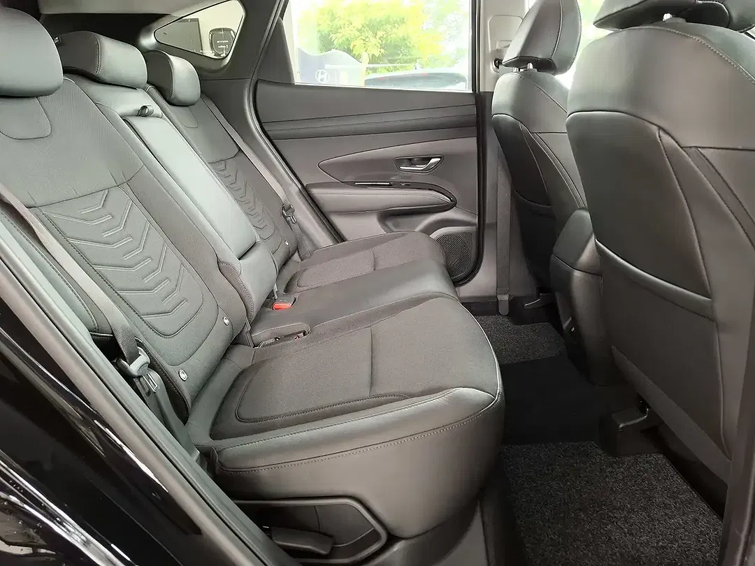 Hyundai TUCSON - Thumbnail 15