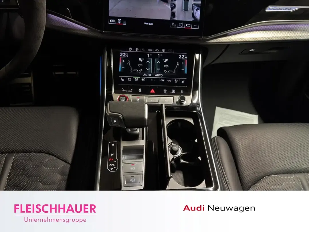 Audi RS Q8 - Thumbnail 14
