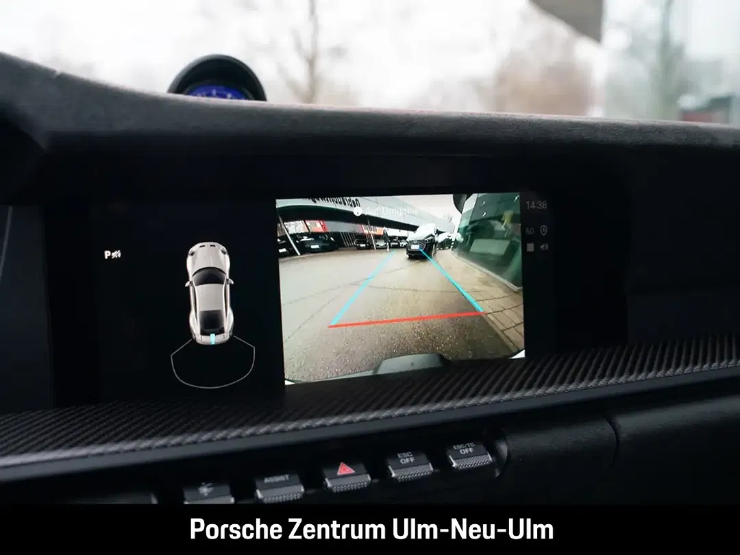 Porsche 992 - Thumbnail 11